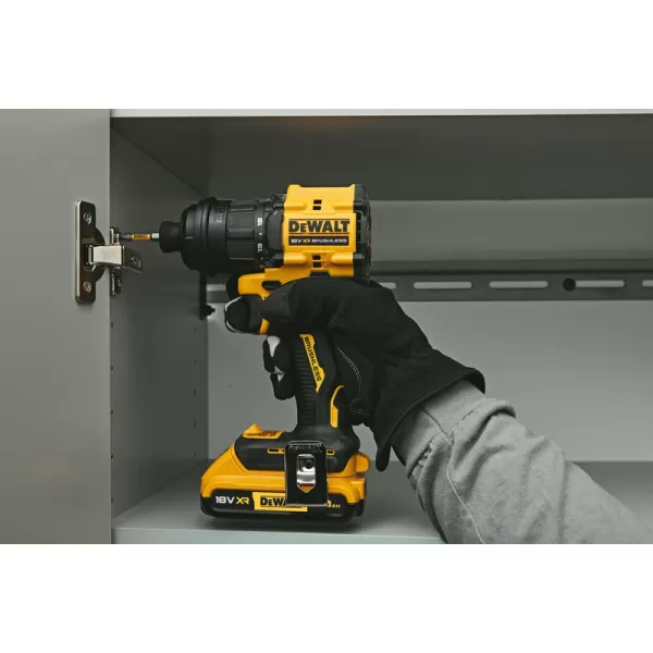 Aku bezuhlíková vícehlavá vrtačka 18V 2x2,0 Ah DeWALT DCD803D2T+ 85-dílná sada bitů a vrtáků DT70762