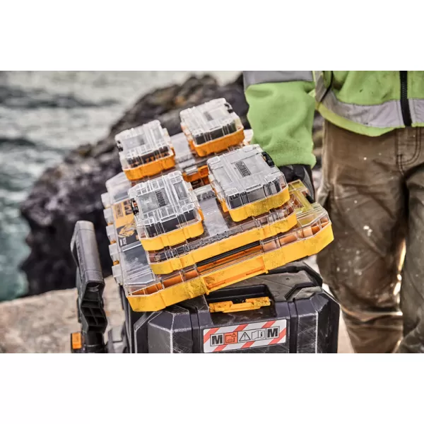Aku bezuhlíková vícehlavá vrtačka 18V 2x2,0 Ah DeWALT DCD803D2T+ 85-dílná sada bitů a vrtáků DT70762