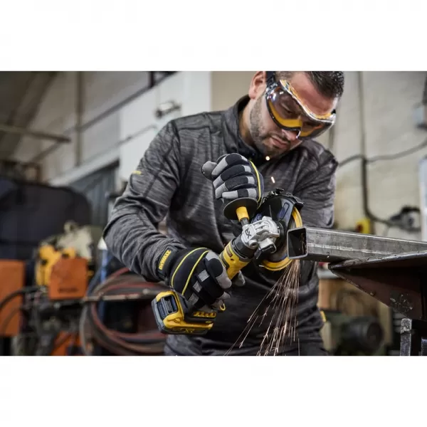 Aku úhlová bruska 125 mm 18V/2x3,5Ah DeWALT DCG404S2T