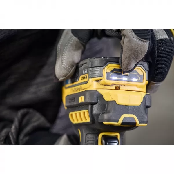 Aku úhlová bruska 125 mm 18V/2x3,5Ah DeWALT DCG404S2T