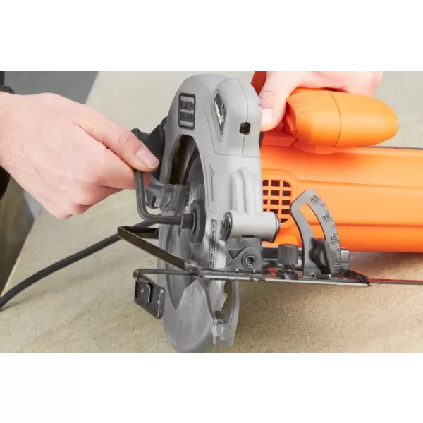 Kotoučová pila s laserem + 2x kotouč Black&Decker CS1250LA
