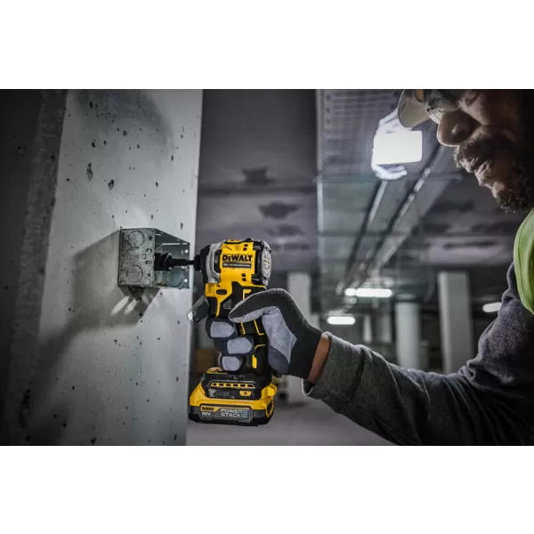 Aku bezuhlíková kombo sada nářadí 18V 2x5,0 Ah XR DeWALT POWERSTACK DCK2052H2T