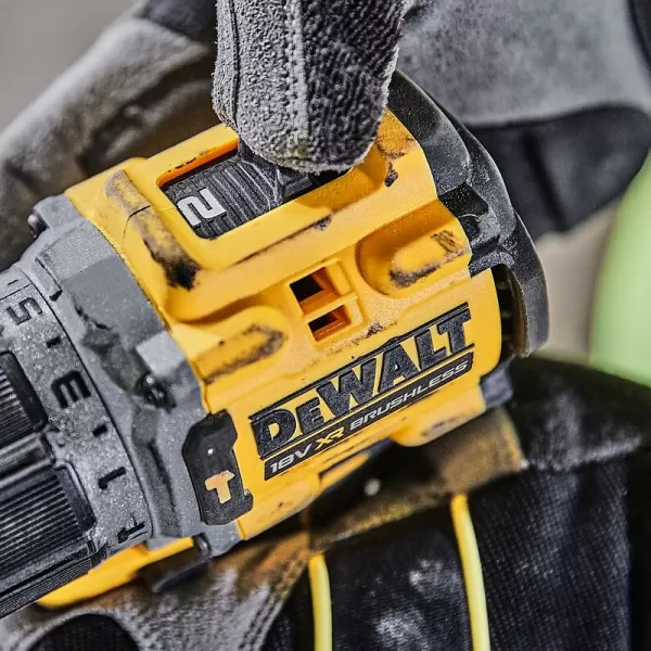 Aku příklepová vrtačka 18V 2x1,7Ah DeWALT POWERSTACK DCD805E2T