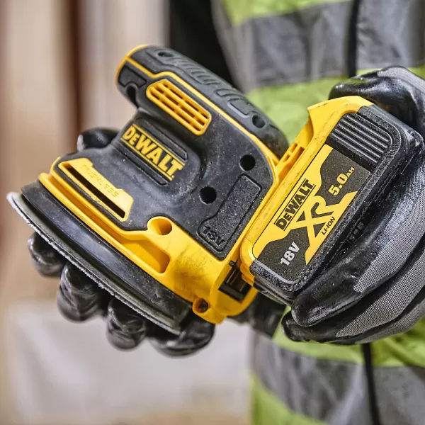 Aku excentrická bruska 125mm 18V bez aku DeWALT DCW210N