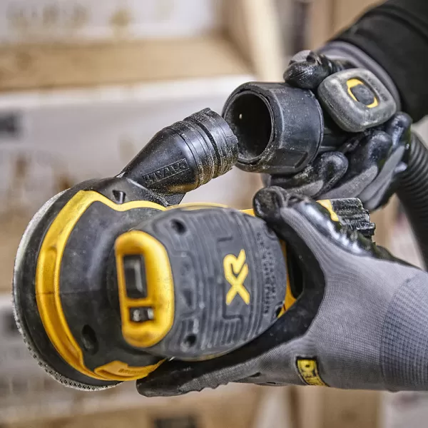 Aku excentrická bruska 125mm 18V bez aku DeWALT DCW210N