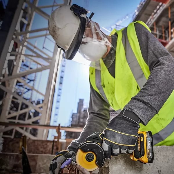 Aku univerzální řezačka 18V bez aku DeWALT DCS438N