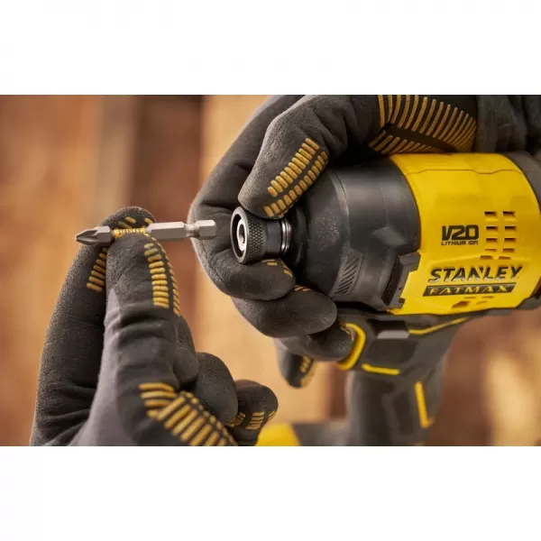 Aku bezuhlíkový rázový utahovák 18V bez aku STANLEY FATMAX V20 SFMCF811B