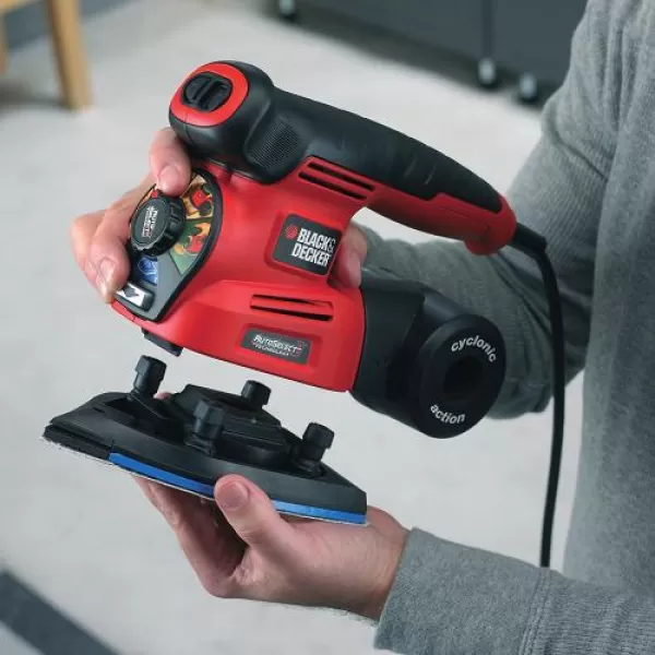 Multibruska s příslušenstvím Black&Decker KA280K