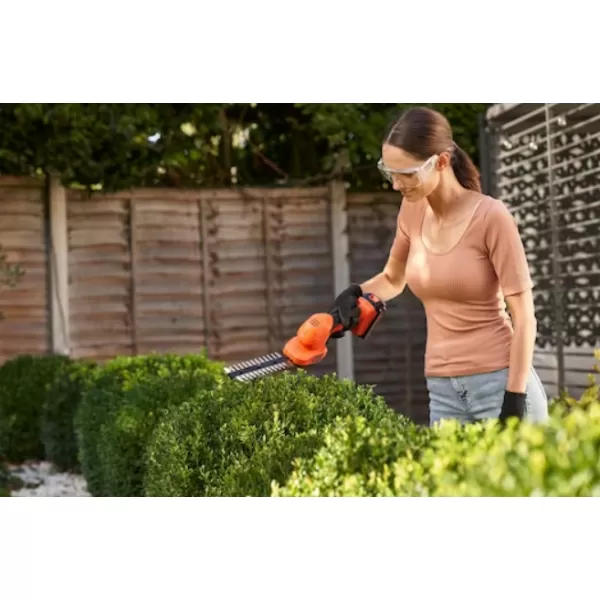 Aku nůžky na trávu/keře 18V bez aku Black&Decker BCSS18B