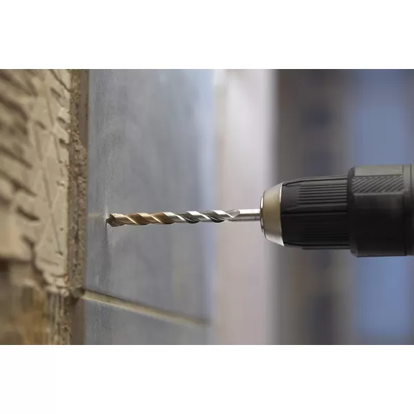 19-dílná sada torzních bitů a vrtáků Stanley STA88552