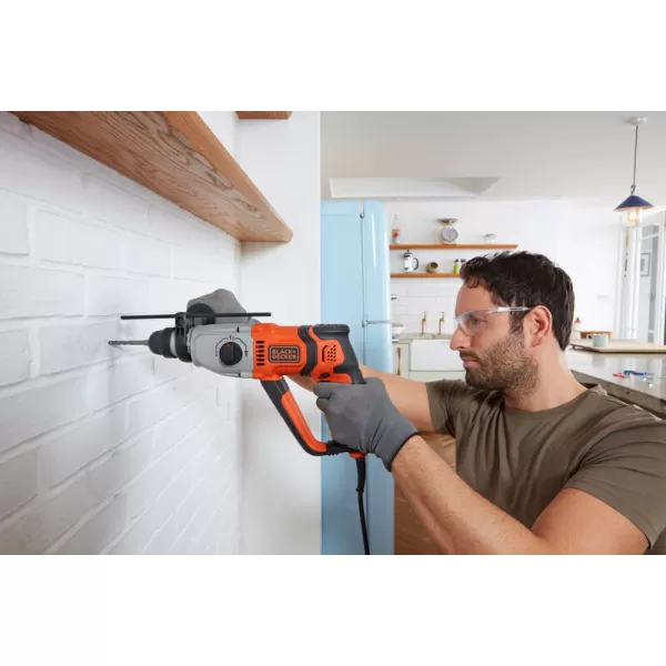 Kombinované kladivo 800W 2,2J v kufru Black&Decker BEHS02K