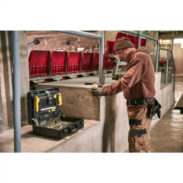 142dílná sada v montážním kufru Stanley STMT98109-1