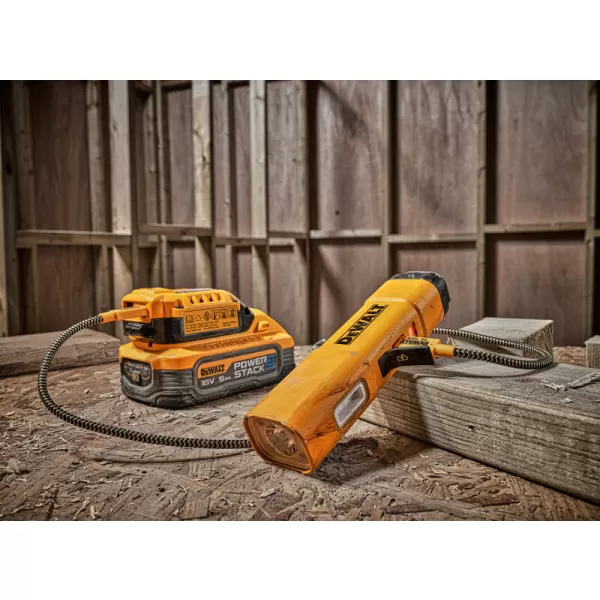 Aku nabíjecí světlo USB-C DeWALT DCL183