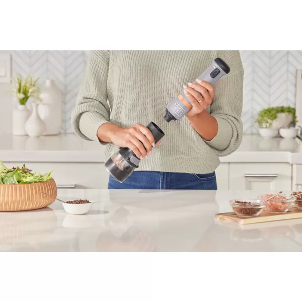 Aku tyčový mixér 7,2V 1x2,0Ah 6v1 - šedý Black&Decker BCKM1016KSG