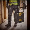 Nastavitelné pracovní světlo s úložným prostorem TOUGHSYSTEM 2.0 DeWALT DWST08061-1