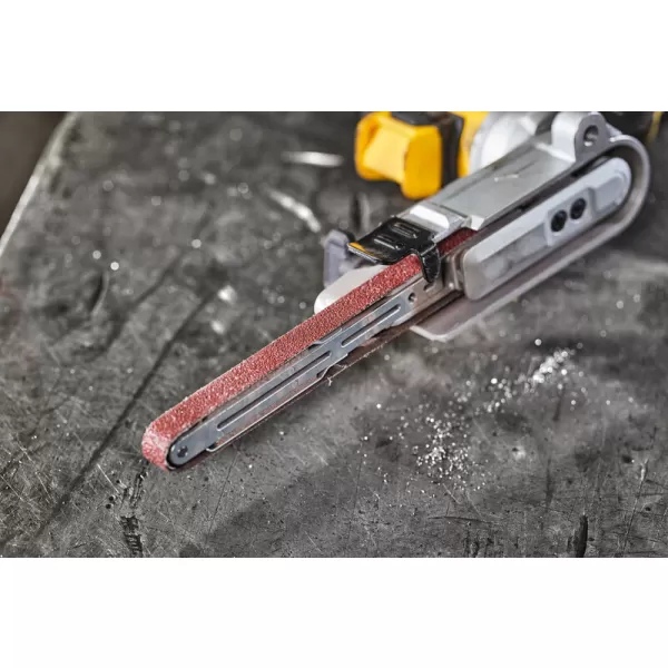 Aku prstová bruska 18V bez aku, karton DeWALT DCM200N