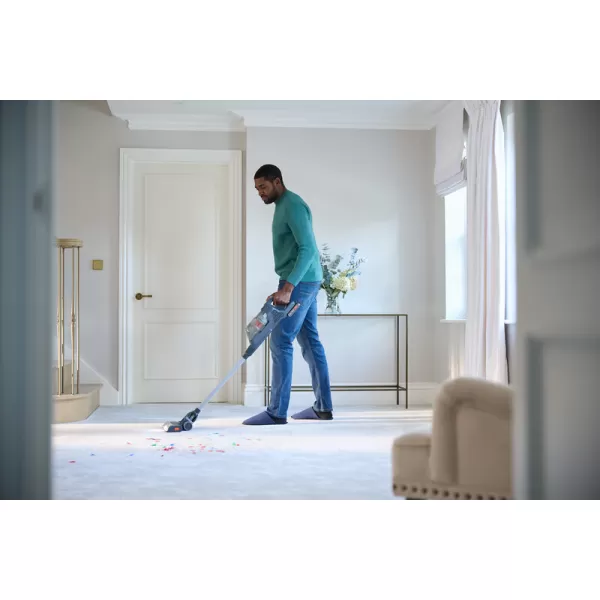 Aku tyčový vysavač 2V1 18V 1x2,0Ah s vyjímatelným akumulátorem Black&Decker BHFEA18D1