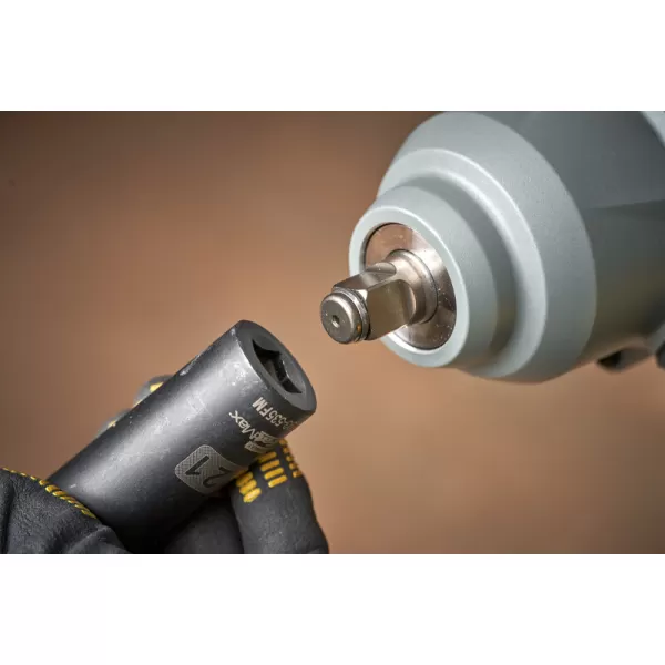 Aku bezuhlíkový rázový utahovák 1/2" V20 18V 1x4,0Ah Stanley FatMax SFMCF940M1