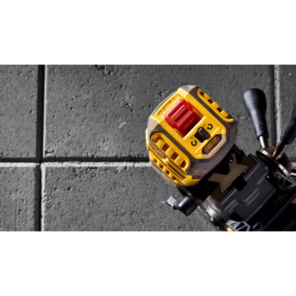 Aku magnetická vrtačka s permanentním magnetem 18V 2x9,0Ah FLEXVOLT ADVANTAGE DeWALT DCD1623X2G