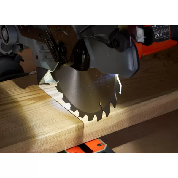 Pokosová pila 1500W Black&Decker BES702