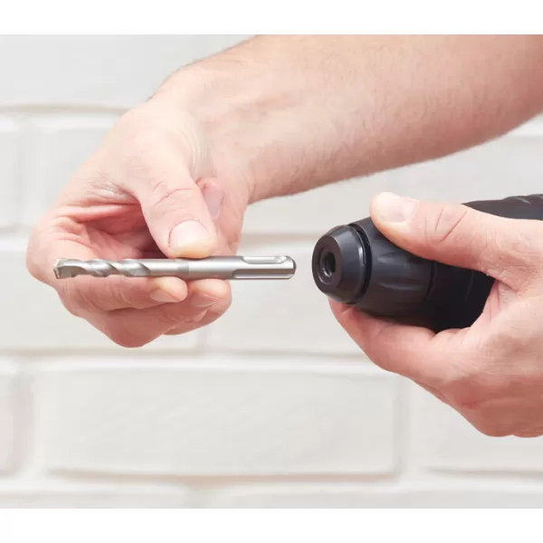 Kombinované kladivo 650W 1,4J v kufru Black&Decker BEHS01K