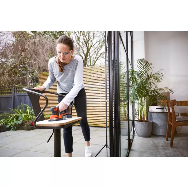 Aku vibrační bruska Mouse 18V bez aku Black&Decker BDCDS18N