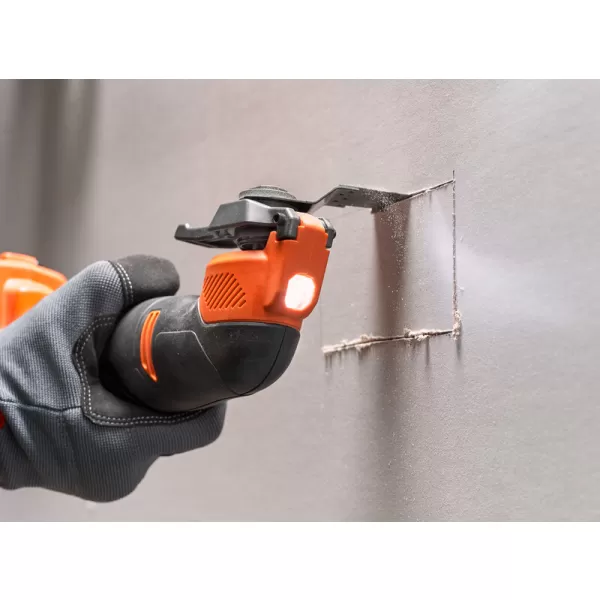 Aku multifunkční oscilační bruska 18V 1x2,0Ah Black&Decker BDCOS18D1K