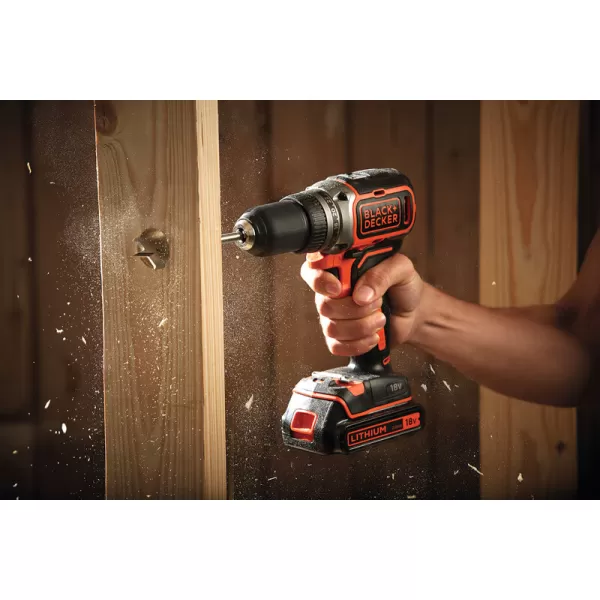 Aku vrtačka bezuhlíková 18V 2x2,0Ah v kufru Black&Decker BL186K1B2