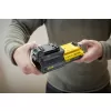 Akumulátor V20 18V 2,0Ah a nabíječka 2A Stanley FatMax SFMCB121D1