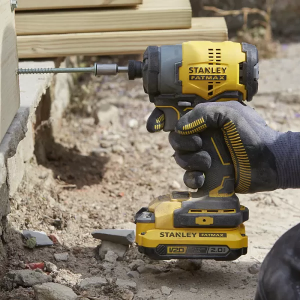 Aku rázový utahovák V20 18V 2x2,0Ah Stanley FatMax SFMCF810D2K