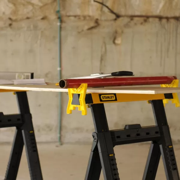 Podstavec na řezání nastavitelný ve dvou směrech (pár v balení) Stanley STST1-70559