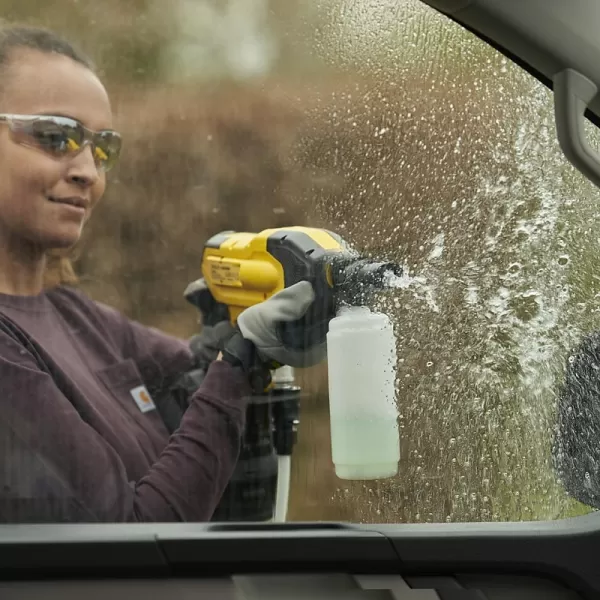 Aku tlaková myčka V20 18V 1x4,0Ah Stanley FatMax SFMCPC93M1