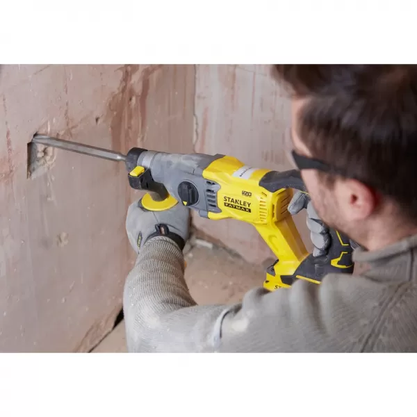 Kombo sada aku nářadí V20 18V 2x4,0Ah Stanley FatMax SFMCK367M2T