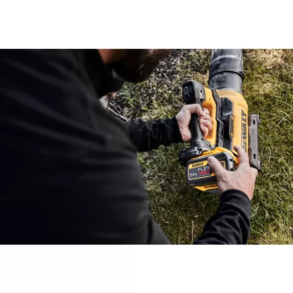 Axiální fukar 54V XR FLEXVOLT 1x9,0Ah DeWALT DCMBL777X1
