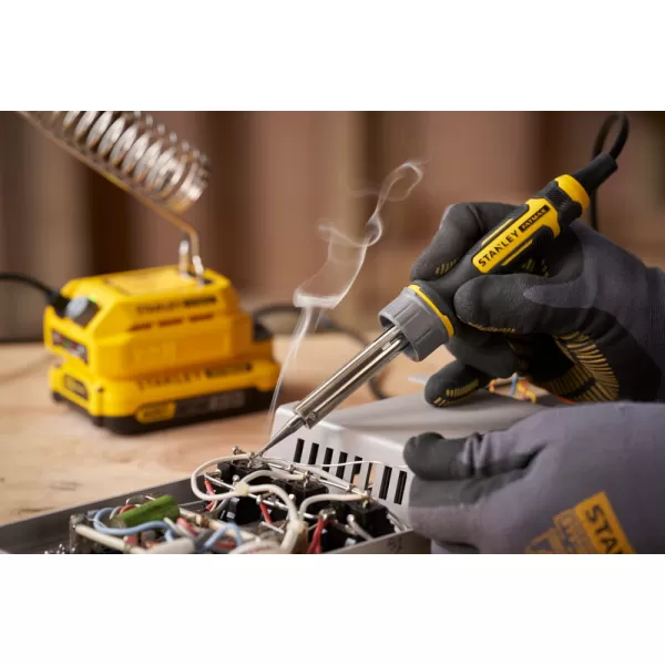 Aku páječka V20 18V bez aku Stanley FatMax SFMCE040B