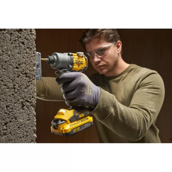 Aku bezuhlíková kombinovaná sada 18V 1x4,0Ah + 1x2,0Ah STANLEY FATMAX V20 SFMCK211MDT