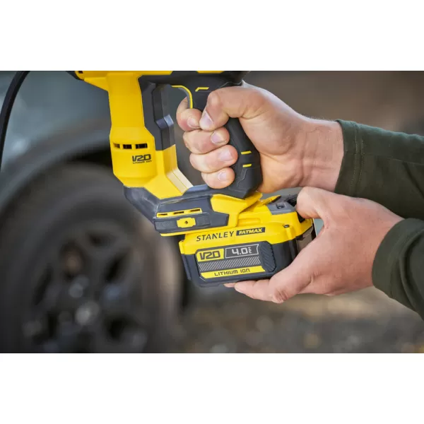 Ruční aku kompresor V20 18V bez aku Stanley FatMax SFMCE521B