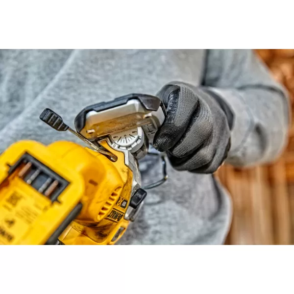 Kombo sada aku nářadí 18V/2x5,0Ah DeWALT DCK2012P2T