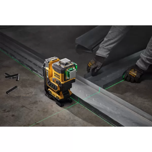 Aku multiline laser zelený 3x360° s dálkovým ovládáním 18V 1x2,0Ah DeWALT DCLE34035D1