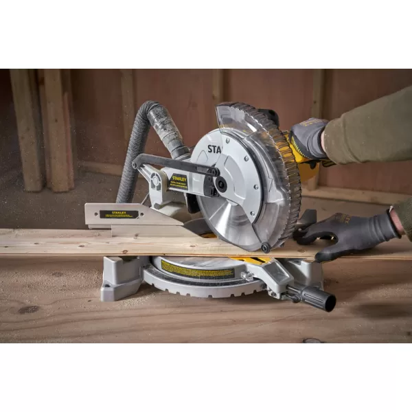 Pokosová pila 254 mm 1650 W Stanley SM1650