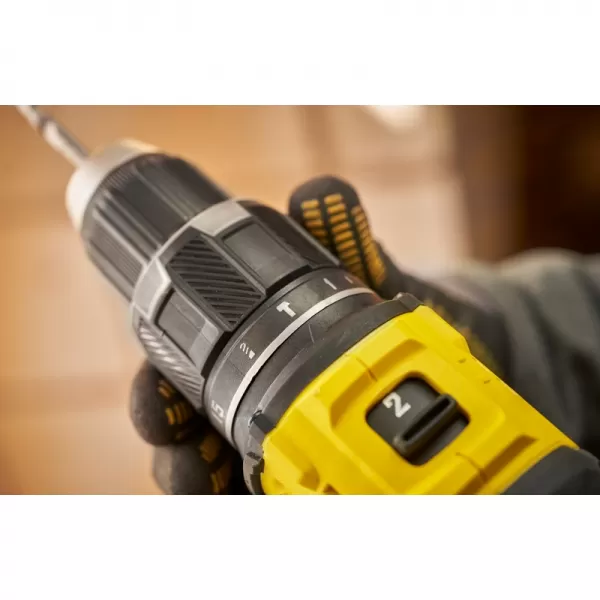 Aku bezuhlíková vrtačka s příklepem 18V bez aku STANLEY FATMAX V20 SFMCD716B